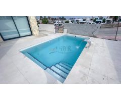 Chalet en Venta en Bigastro, Alicante