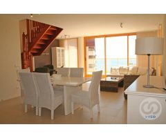 Atico duplex  con vistas al Peñón de Ifach