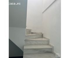 Ático dúplex  en primera línea de la Playa de la Fossa