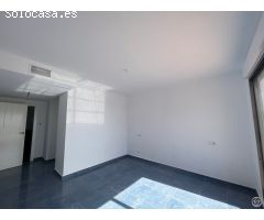 Ático dúplex  en primera línea de la Playa de la Fossa