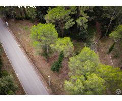Parcela Exclusiva en el Golf de Girona: Tranquilidad y Vistas Increíbles