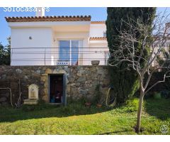 Encantadora Villa de Lujo en Roses – Exclusividad y Vistas Panorámicas