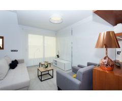 PRECIOSO CHALET CON PISCINA EN URBANIZACIÓN EL RASO