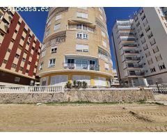 LOCAL COMERCIAL EN PRIMERA LÍNEA DE LA PLAYA ACEQUIÓN