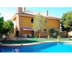 GRAN FINCA DE 12947 METROS CUADRADOS CON CASA DE LUJO