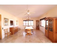 CHALET INDEPENDIENTE DE ESQUINA EN CABO ROIG A 300 METROS DEL MAR
