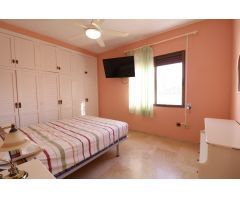 CHALET INDEPENDIENTE DE ESQUINA EN CABO ROIG A 300 METROS DEL MAR