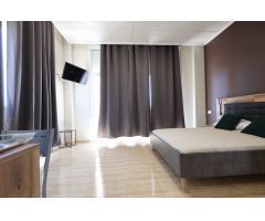 ¡EXCELENTE OPORTUNIDAD: HOSTAL RURAL EN SAN MIGUEL DE SALINAS CON VISTAS DESPEJADAS!