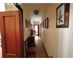 ¡AMPLIO PISO DE 5 DORMITORIOS EN VENTA EN EL CENTRO DE TORREVIEJA, IDEAL PARA INVERSORES!