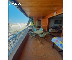 MAGNÍFICA VIVIENDA EN PRIMERA LÍNEA DE PLAYA CON TERRAZA Y GARAJE PRIVADO