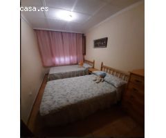 MAGNÍFICA VIVIENDA EN PRIMERA LÍNEA DE PLAYA CON TERRAZA Y GARAJE PRIVADO