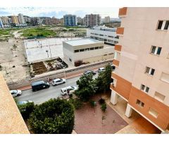 AMPLIO APARTAMENTO EN GUARDAMAR DEL SEGURA