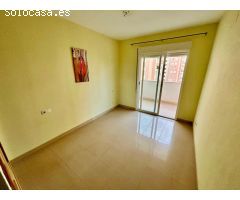 AMPLIO APARTAMENTO EN GUARDAMAR DEL SEGURA
