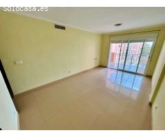 AMPLIO APARTAMENTO EN GUARDAMAR DEL SEGURA