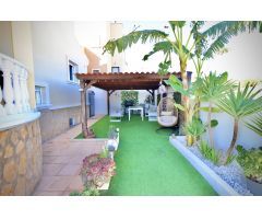 ESPECTACULAR CHALET INDEPENDIENTE EN ESQUINA EN RESIDENCIAL EXCLUSIVO DE SAN MIGUEL DE SALINAS