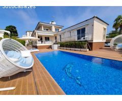 ESPECTACULAR VILLA DE LUJO CERCA DEL MAR EN LA MATA: EXCLUSIVIDAD, CONFORT Y ELEGANCIA MEDITERRÁNEA