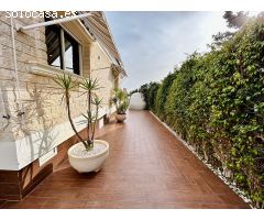 ESPECTACULAR VILLA DE LUJO CERCA DEL MAR EN LA MATA: EXCLUSIVIDAD, CONFORT Y ELEGANCIA MEDITERRÁNEA