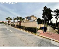 ESPECTACULAR VILLA DE LUJO CERCA DEL MAR EN LA MATA: EXCLUSIVIDAD, CONFORT Y ELEGANCIA MEDITERRÁNEA