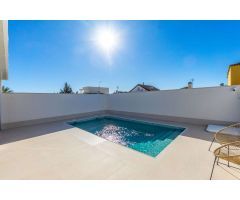 VILLA DE LUJO RENOVADA EN EL CHAPARRAL: ELEGANCIA, CONFORT Y EFICIENCIA