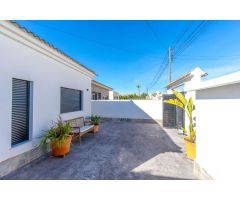 VILLA DE LUJO RENOVADA EN EL CHAPARRAL: ELEGANCIA, CONFORT Y EFICIENCIA