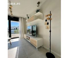MODERNO BUNGALOW DE PLANTA ALTA A SOLO 600M DE LA PLAYA DE MIL PALMERAS