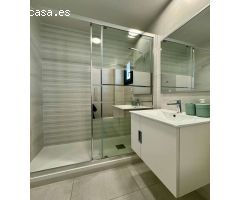 MODERNO BUNGALOW DE PLANTA ALTA A SOLO 600M DE LA PLAYA DE MIL PALMERAS