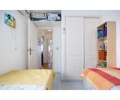 ENCANTADOR BUNGALOW CON SOLÁRIUM PRIVADO Y PISCINA COMUNITARIA