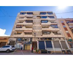 ESPACIOSO Y LUMINOSO APARTAMENTO EN GUARDAMAR – A PASOS DE LA PLAYA