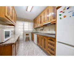 ESPACIOSO Y LUMINOSO APARTAMENTO EN GUARDAMAR – A PASOS DE LA PLAYA