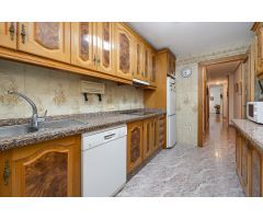ESPACIOSO Y LUMINOSO APARTAMENTO EN GUARDAMAR – A PASOS DE LA PLAYA