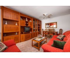 ESPACIOSO Y LUMINOSO APARTAMENTO EN GUARDAMAR – A PASOS DE LA PLAYA