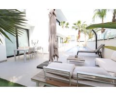 EXCLUSIVA VILLA DE DISEÑO EN CIUDAD QUESADA – RESIDENCIAL LAGUNA VILLAS II