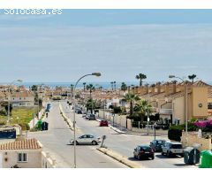 CHALET INDEPENDIENTE EN ESQUINA CON GRAN PARCELA EN ORIHUELA COSTA