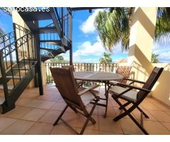 ÁTICO DE LUJO CON SOLÁRIUM PRIVADO Y VISTAS PANORÁMICAS EN COMPLEJO EXCLUSIVO JUNTO A HACIENDA DEL Á