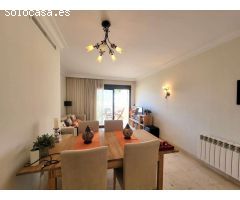 ÁTICO DE LUJO CON SOLÁRIUM PRIVADO Y VISTAS PANORÁMICAS EN COMPLEJO EXCLUSIVO JUNTO A HACIENDA DEL Á