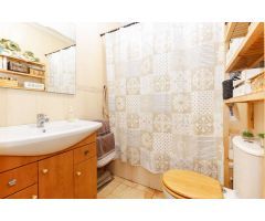 ENCANTADOR DÚPLEX CON JARDÍN PRIVADO Y JACUZZI EN RESIDENCIAL CALAS BLANCAS – TORREVIEJA