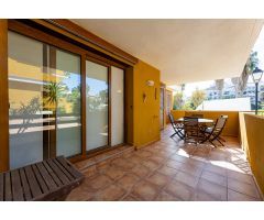 APARTAMENTO EN PLANTA BAJA CON GRAN TERRAZA EN LA ENTRADA – PUNTA PRIMA