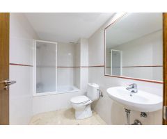 APARTAMENTO EN PLANTA BAJA CON GRAN TERRAZA EN LA ENTRADA – PUNTA PRIMA