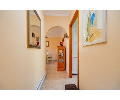 CHALET PAREADO CON JARDÍN, SOLÁRIUM, PISCINA Y ENTRADA PARA COCHE EN AGUAS NUEVAS