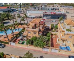CHALET ESTILO QUAD CON JARDÍN PRIVADO, SOLÁRIUM Y SÓTANO EN CIUDAD QUESADA