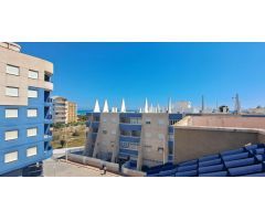 DESPIERTA CON LA BRISA MARINA: PISO EN LA MATA