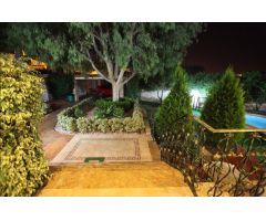 VILLA INDEPENDIENTE DE LUJO EN DOÑA PEPA, CIUDAD QUESADA