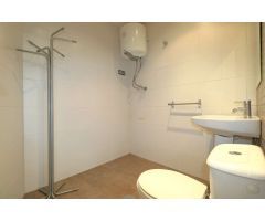 LOCAL COMERCIAL EN TORREVIEJA – ZONA ACEQUIÓN, A SOLO 250 M DE LA PLAYA