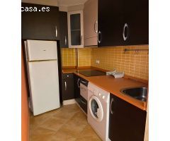 Apartamento de dos dormitorios, un baño y Salón-Comedor-Cocina. Piscina comunitaria. (Posibilidad de