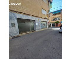 LOCAL COMERCIAL EN EL CENTRO HUETOR VEGA