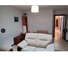***SE ALQUILA PISO EN CALLE ARABIAL IDEAL PARA ESTUDIANTES***
