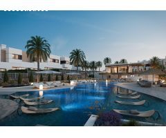 Descubre este espectacular adosado de 3 dormitorios y 3 baños en un exclusivo residencial