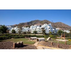 ¡Listo para entrar a vivir! Ático de 2 dormitorios con terraza panorámica y vistas abiertas al mar