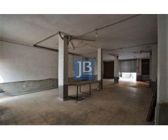 Local comercial en Alquiler en Xàtiva, Valencia