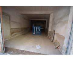 Local comercial en Alquiler en Xàtiva, Valencia